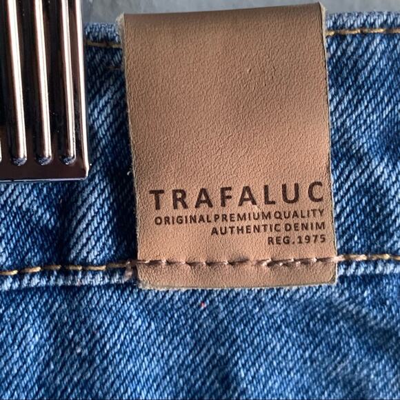 Zara Button Down Cut Off Denim Skirt Size Large - Picture 3 of 6